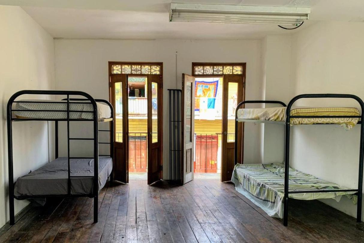Casa Vintage Hostel Панама Сити Екстериор снимка